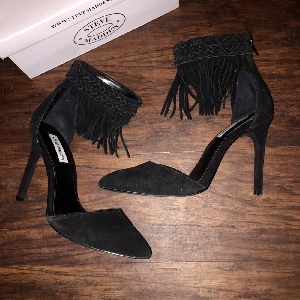 Steve Madden fringe pumps